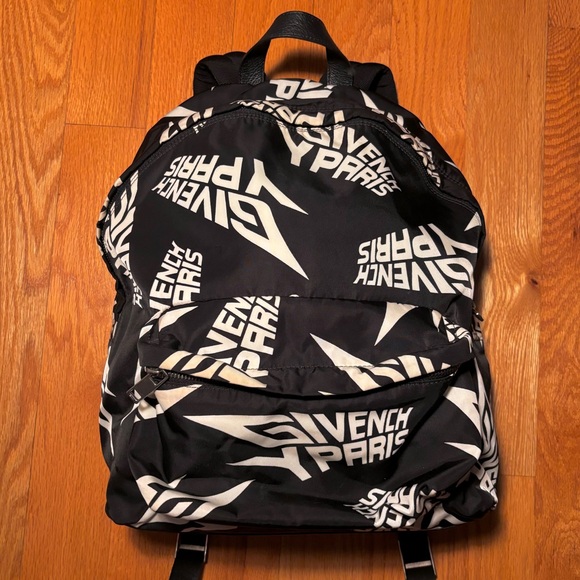 Givenchy All Over Logo Backpack - Picture 2 of 9